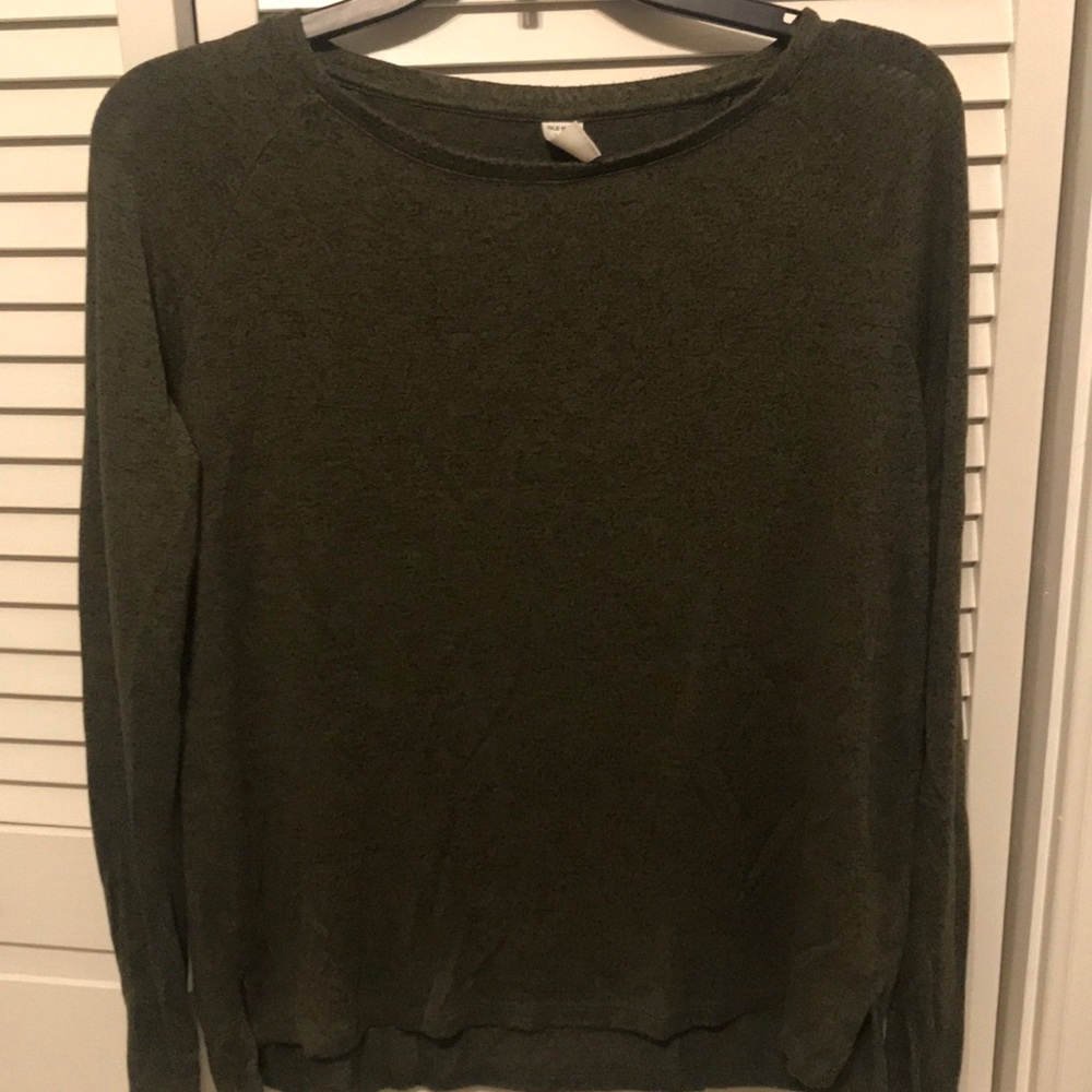 Old Navy long sleeve shirt